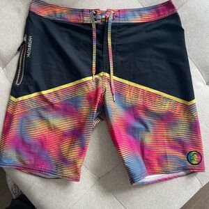 O’Neil Wave Cult men’s Hyperfreak Boardshorts size 33 retro pattern,rad 🤙🏼